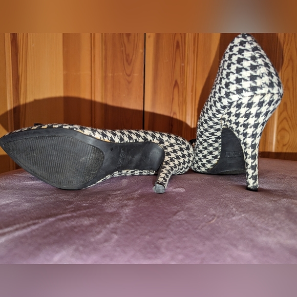 APT 9 Houndstooth pattern heels - Picture 2 of 4
